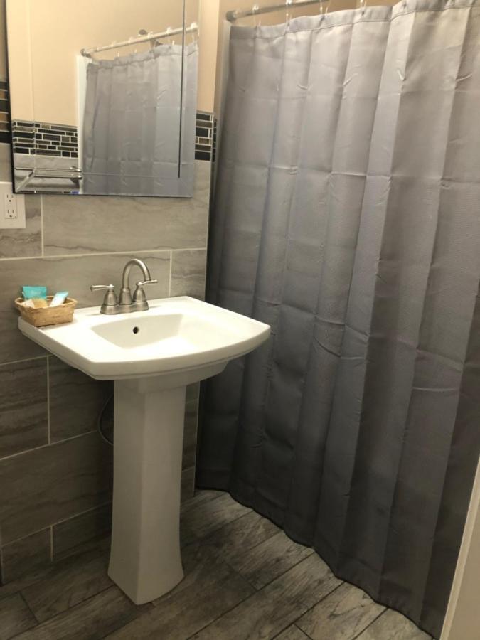 Skyview Motor Inn Johnston Екстериор снимка