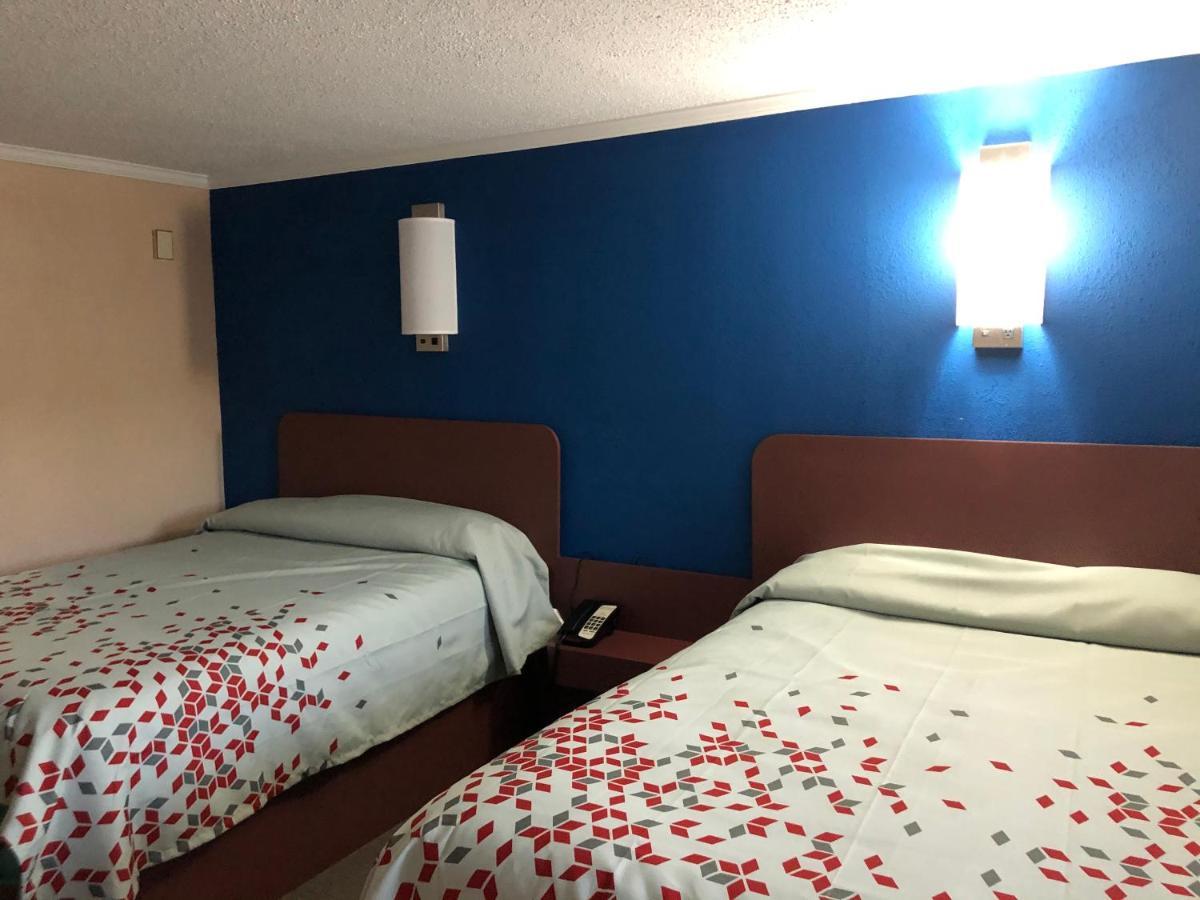 Skyview Motor Inn Johnston Екстериор снимка