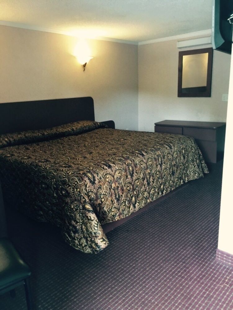 Skyview Motor Inn Johnston Екстериор снимка