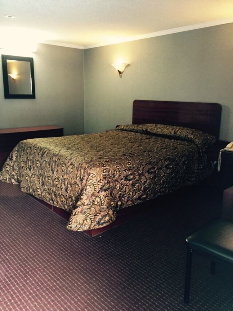 Skyview Motor Inn Johnston Екстериор снимка