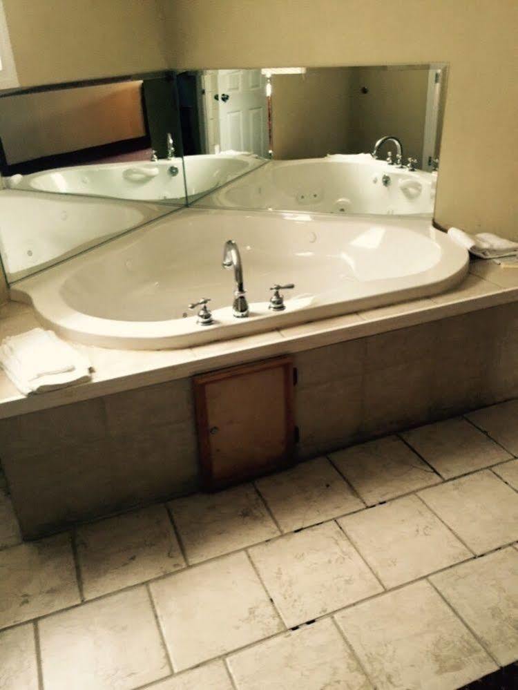 Skyview Motor Inn Johnston Екстериор снимка